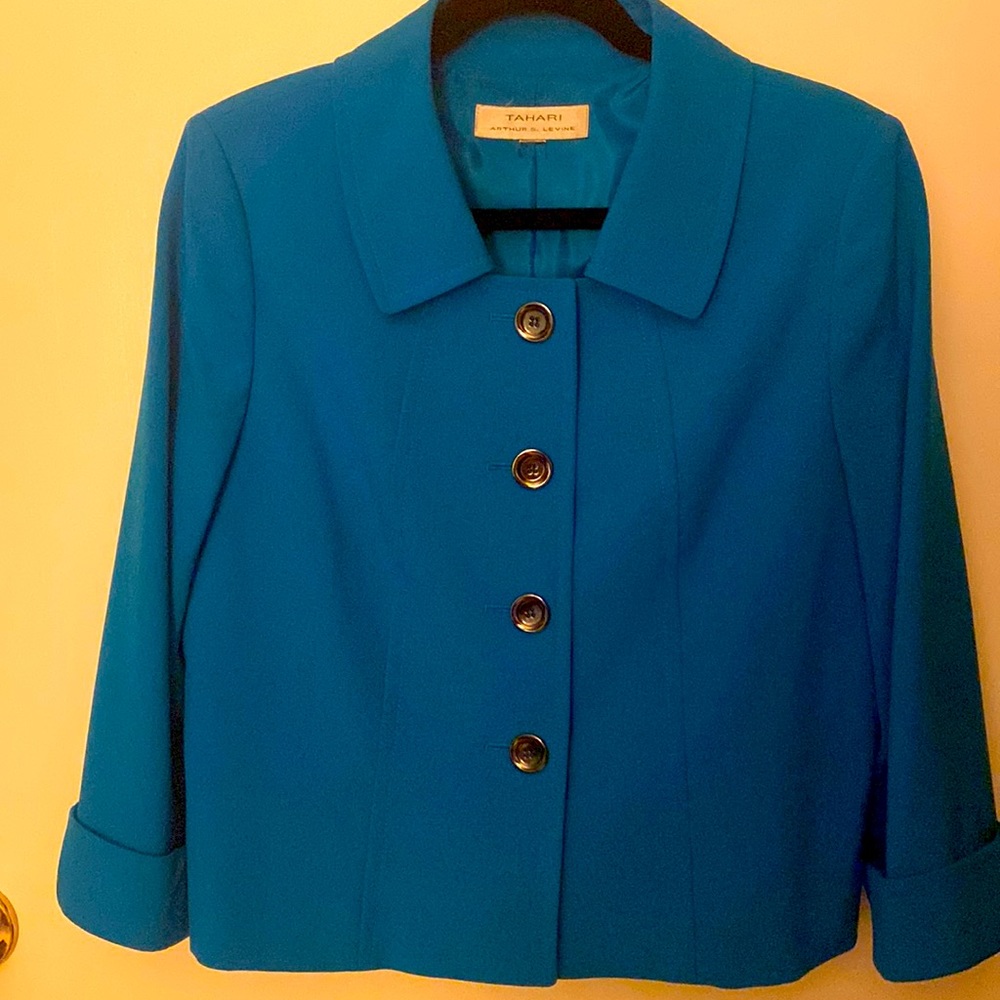 Tahari ASL Women’s Petite Folded Three-Fourths Sleeves Jacket/ Blazer